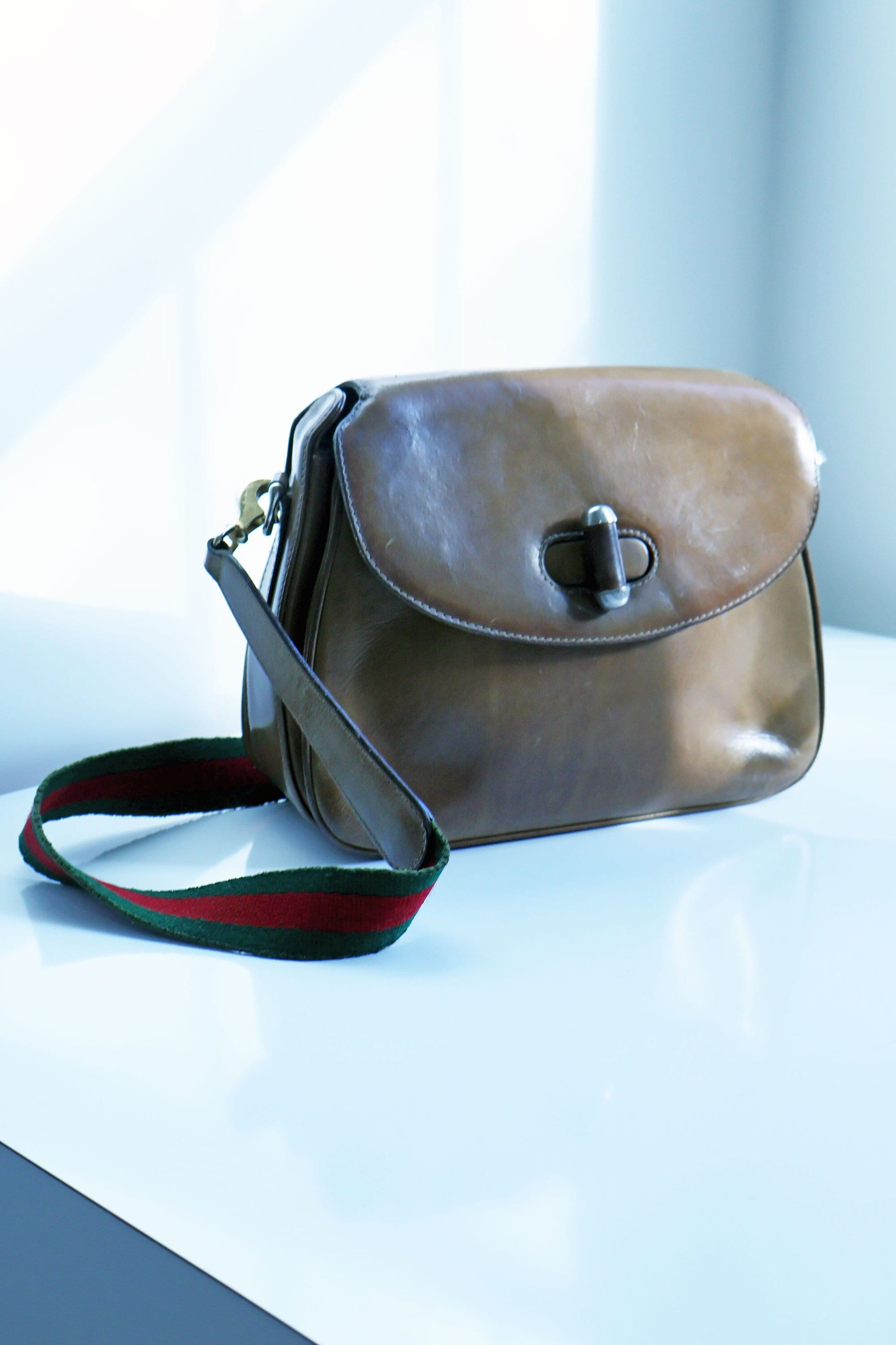 Vintage GUCCI 60s 1947 Brown Leather Bamboo Turn Lock Bag With Red