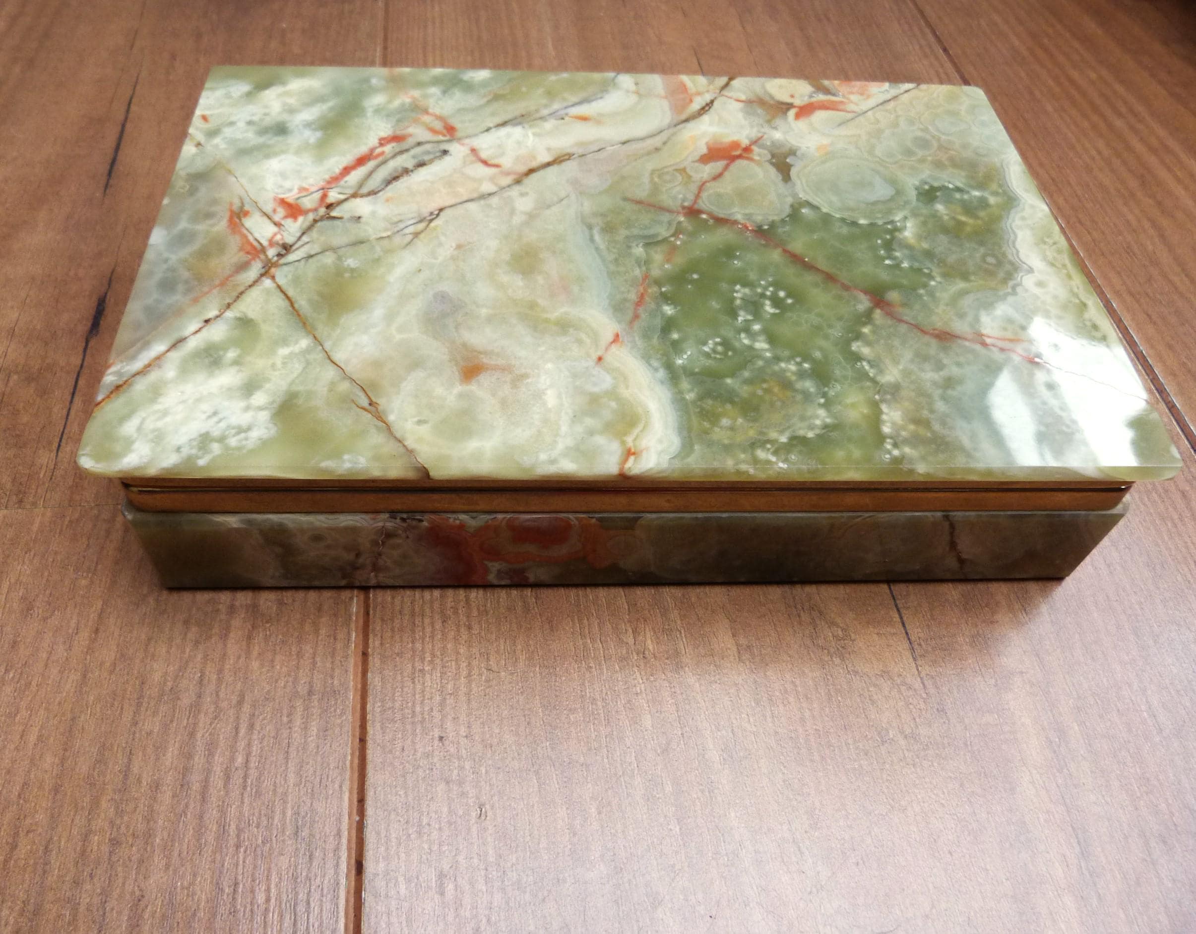 ヴィンテージ オニキス 小物入れ グリーン フィギュアド オニキス