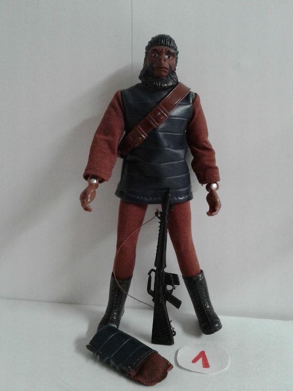 初代猿の惑星の1974年製メゴ社製のフィギュアだと思われます可動緩み