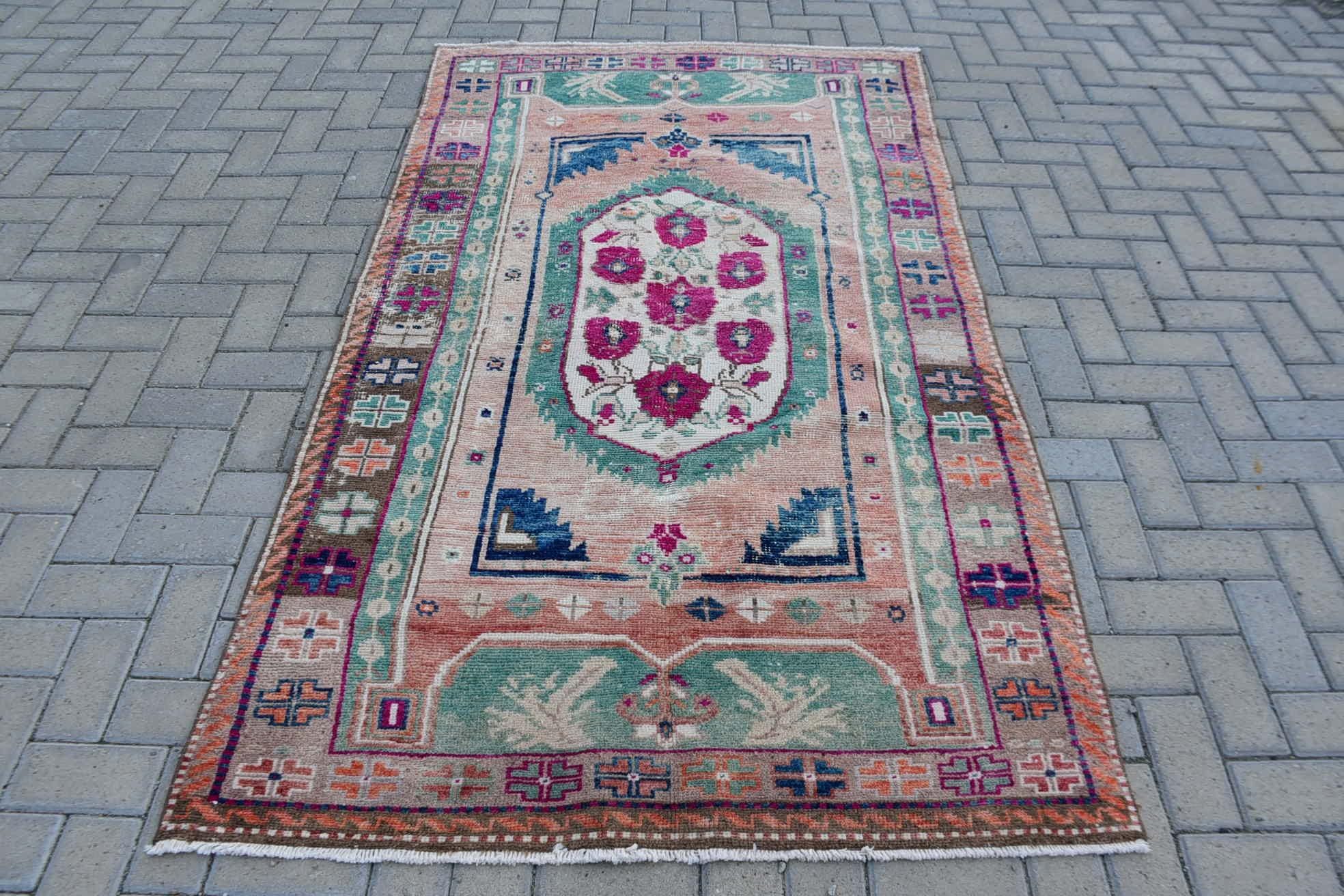 ヴィンテージトルコラグ、アナトリア産ウシャクラグ、130 x 220 cm、4