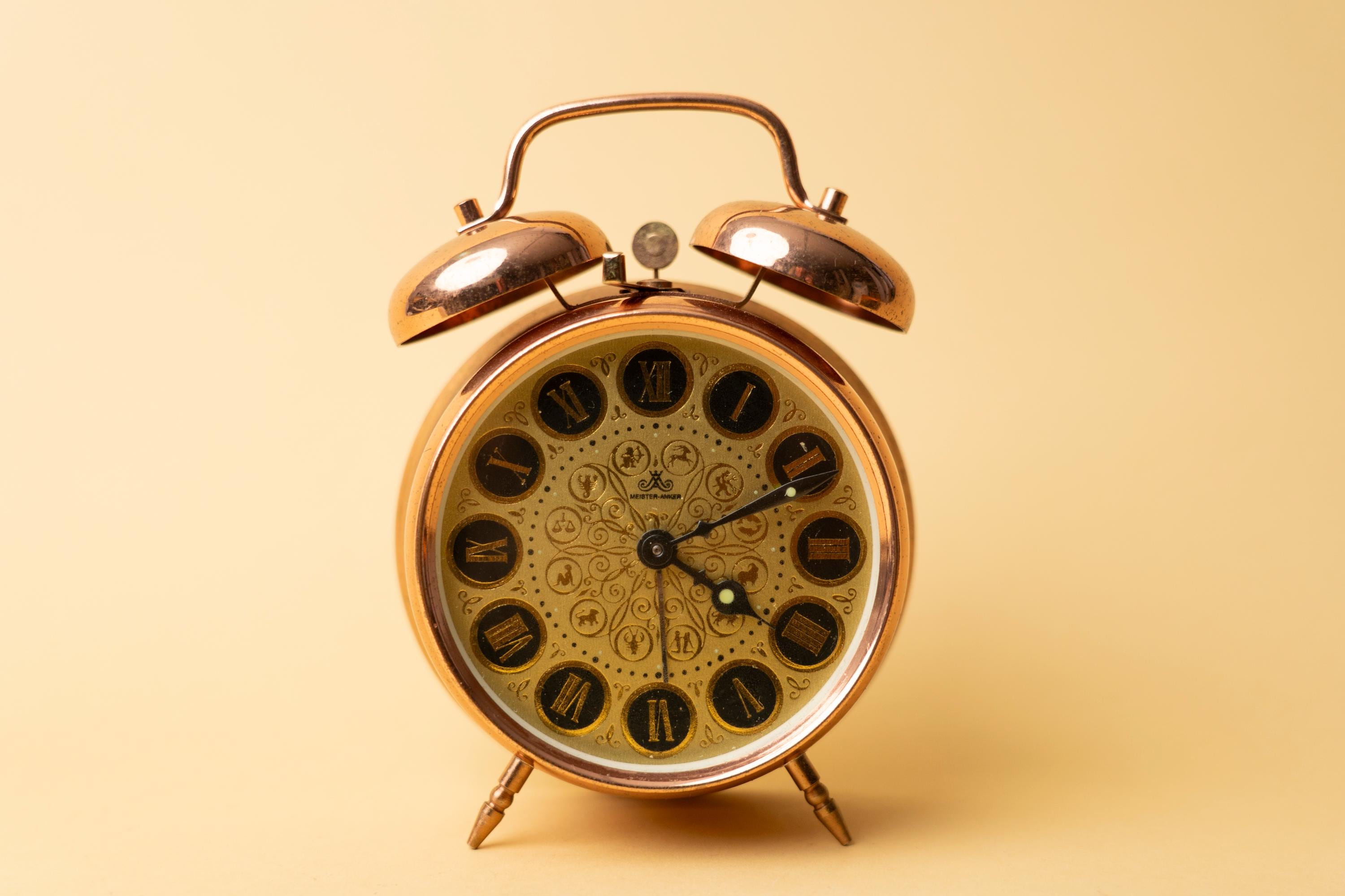 Meister Anker Clock - Etsy