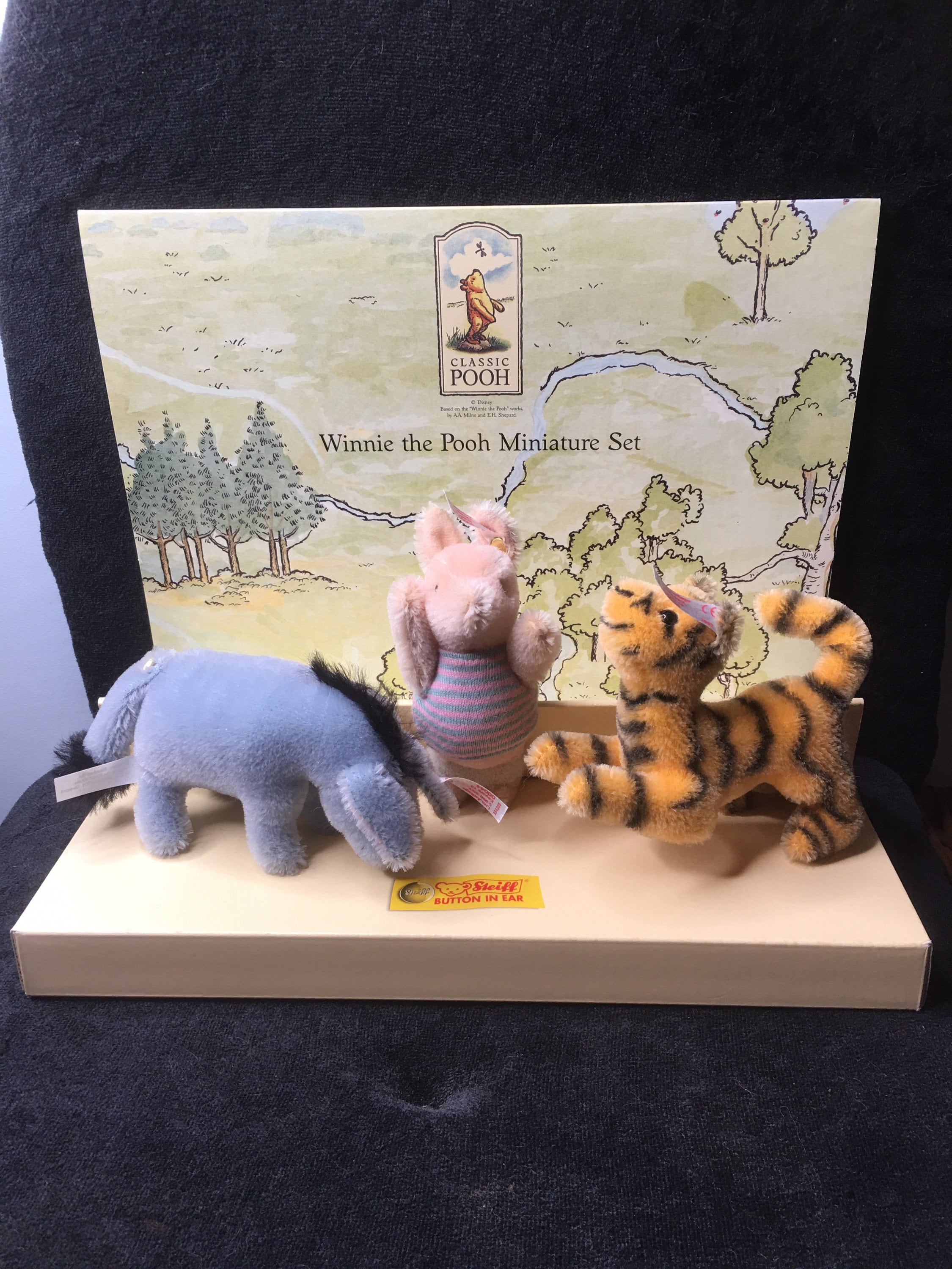 Vintage STEIFF Winnie the Pooh Miniature Set Limited Edition