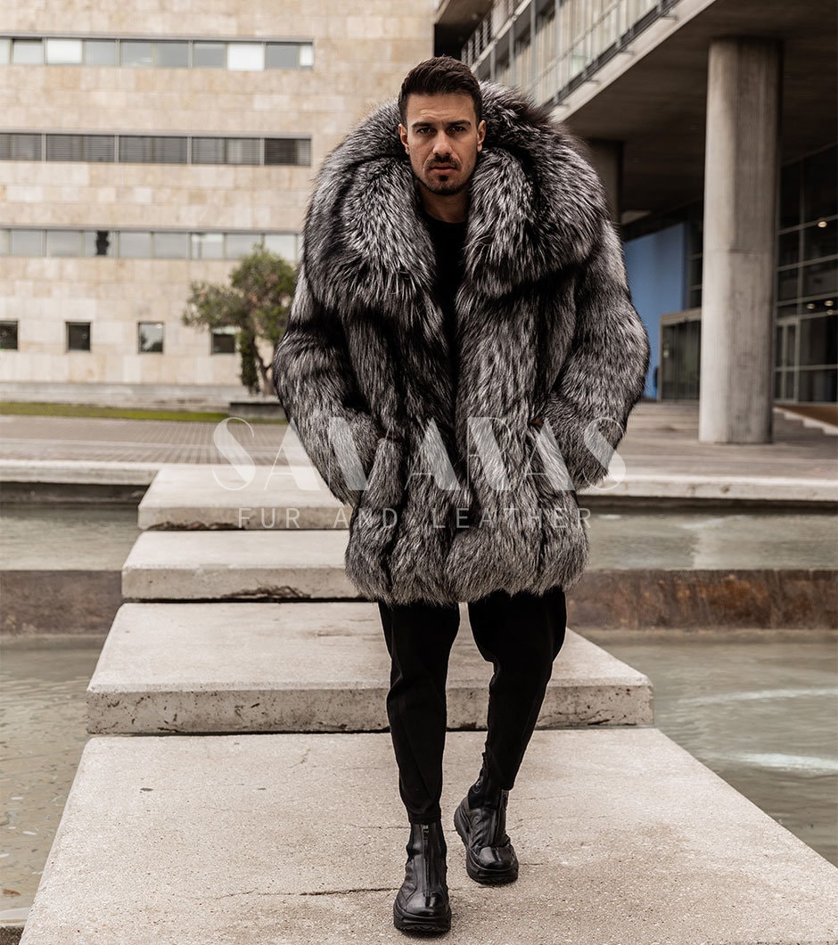 Luxury Mens Scandinavian Silver Fox Jacket With Lavish Huge Collar