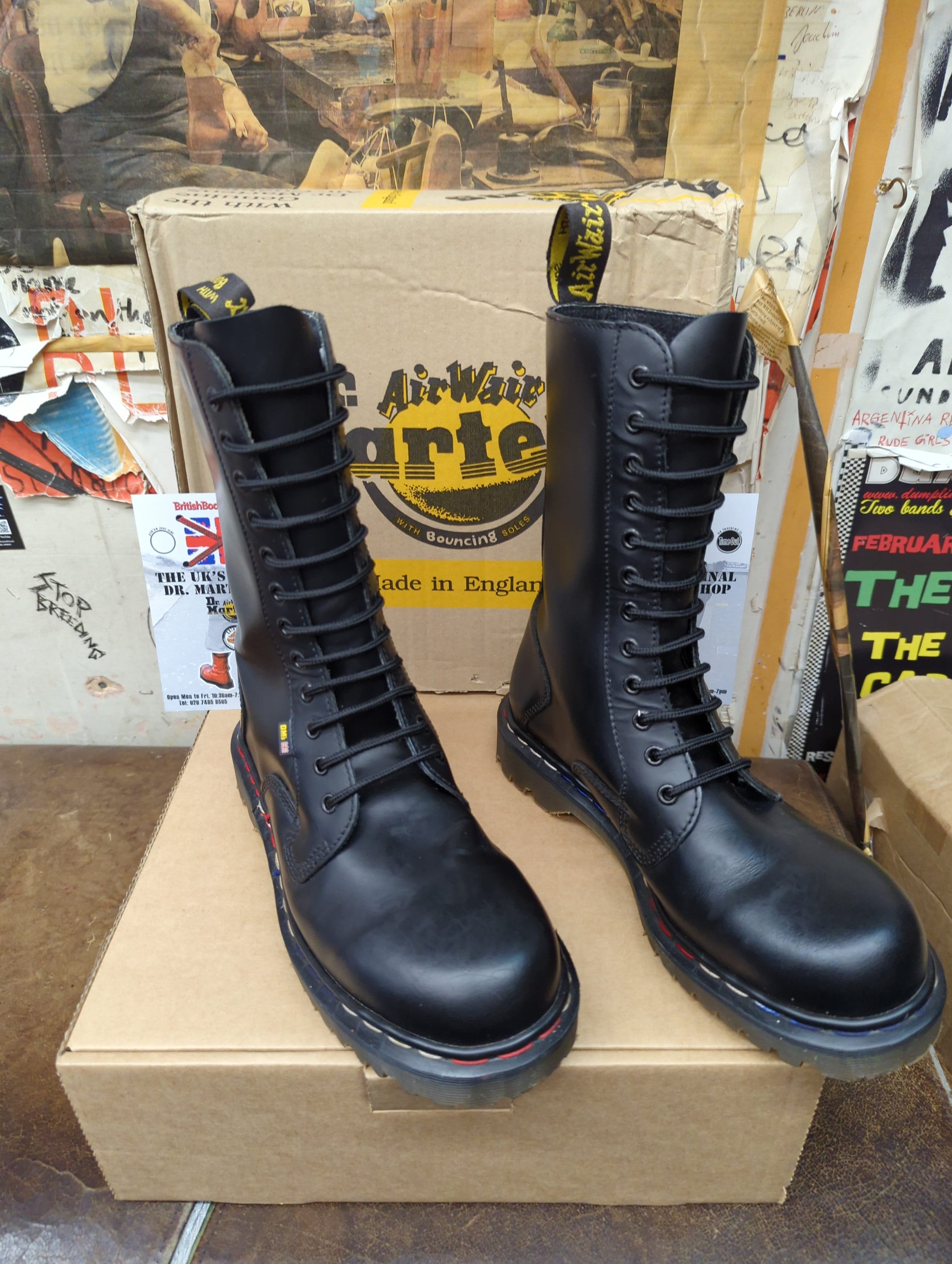 ドクターマーチン 9844 イングランド製 ブラック 12ホール サイズ8