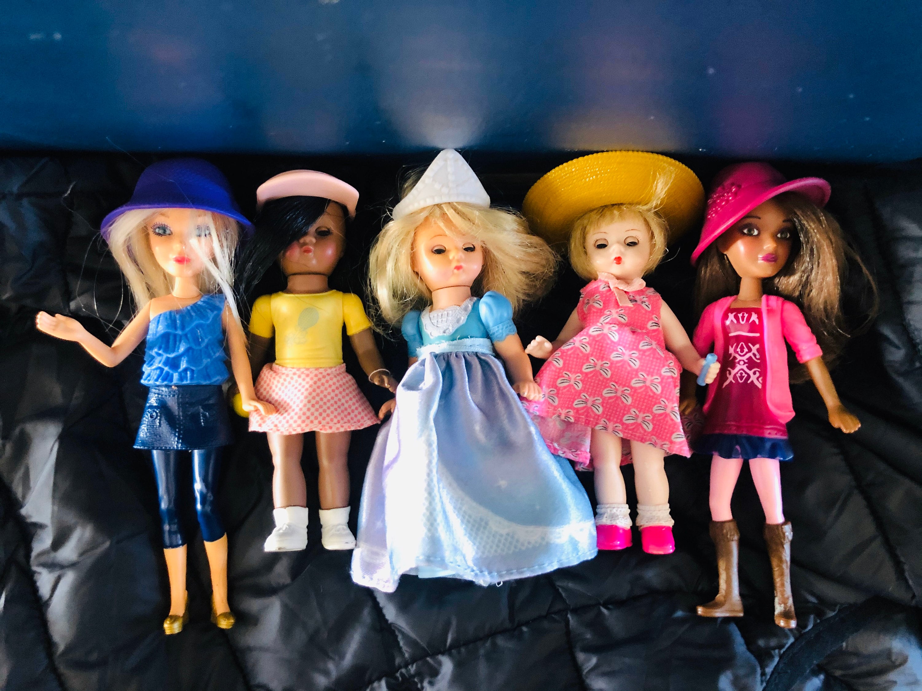 3 Madame Alexander Mcdonald's Happy Meal Toys Plus 2 Other Dolls