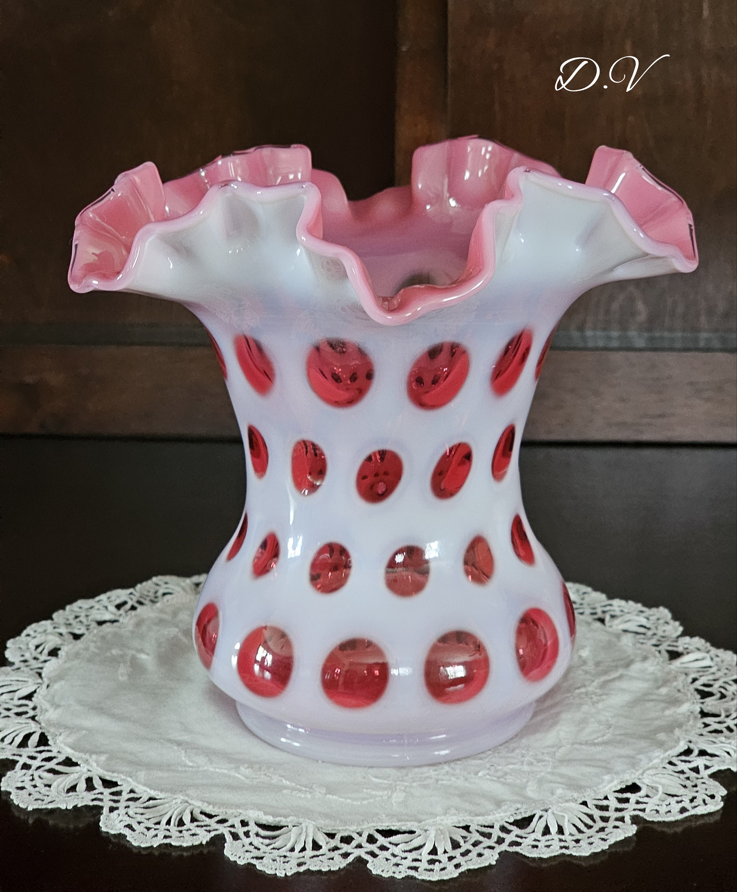 ✨SALE✨オールドフェントン花瓶 薊 オパールセントガラス 置物