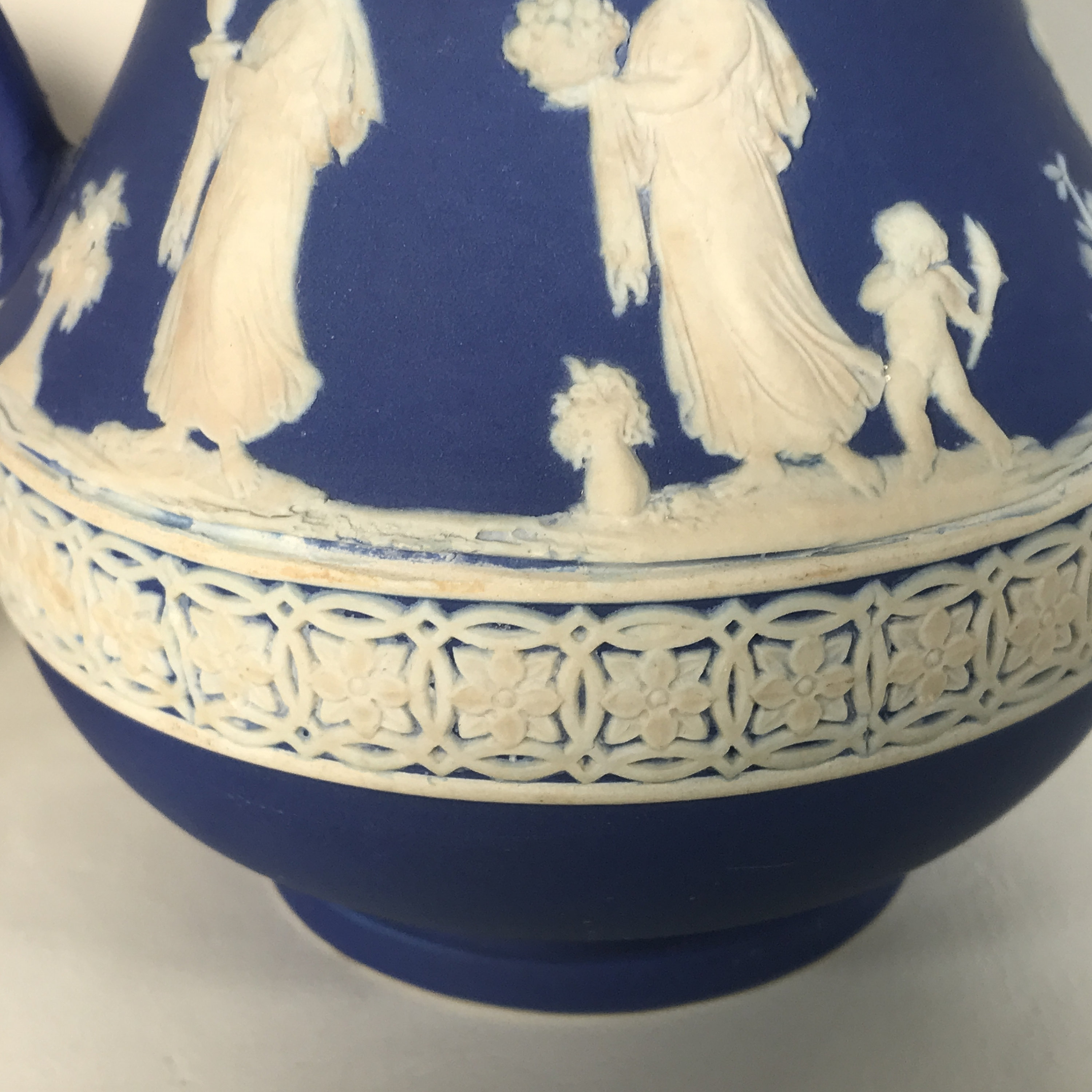 1900 年頃 ウェッジウッド ブルーディップ ジャスパーウェア