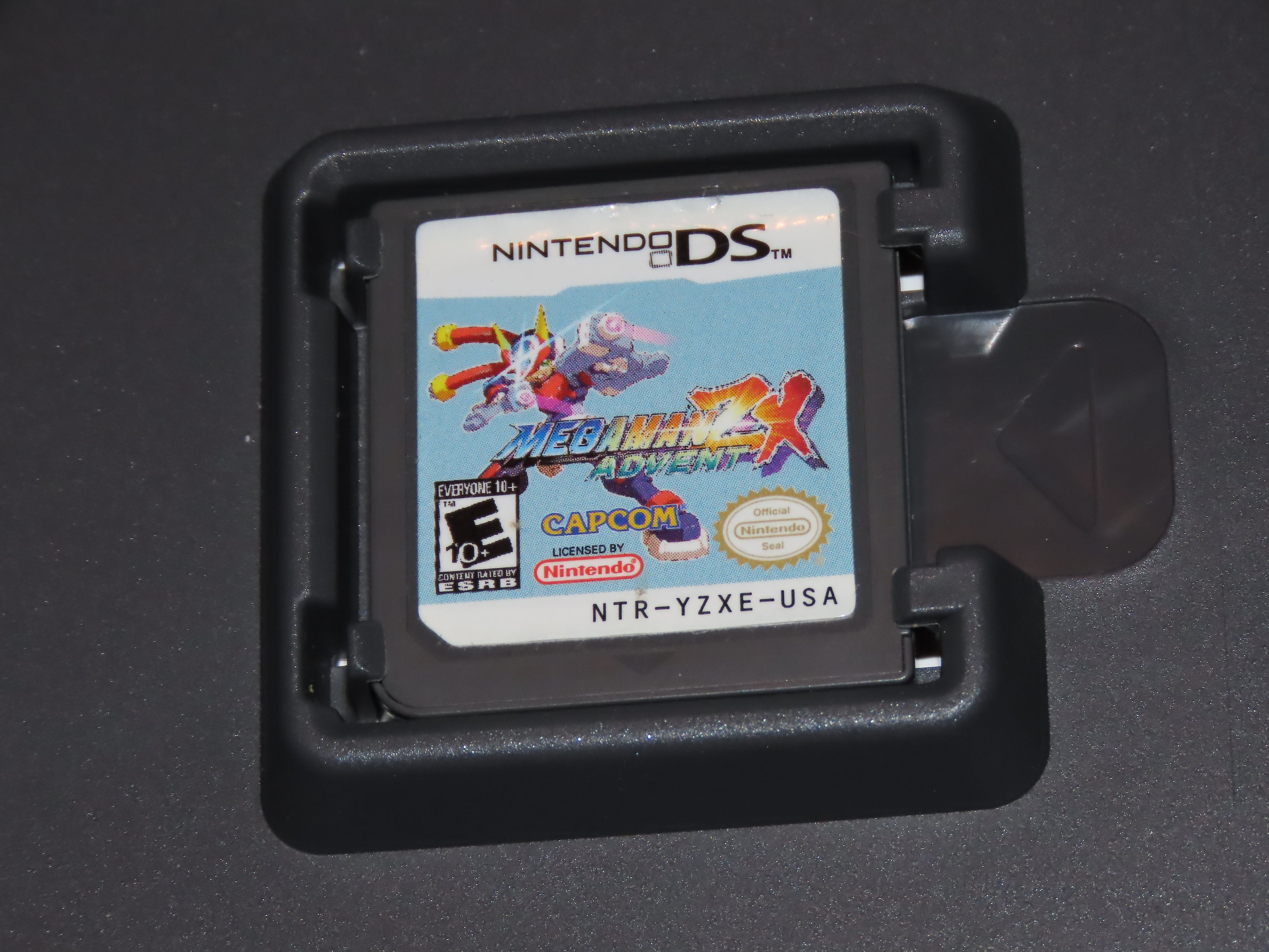 Mega Man ZX Advent Nintendo DS Video Game Complete With Game, Case