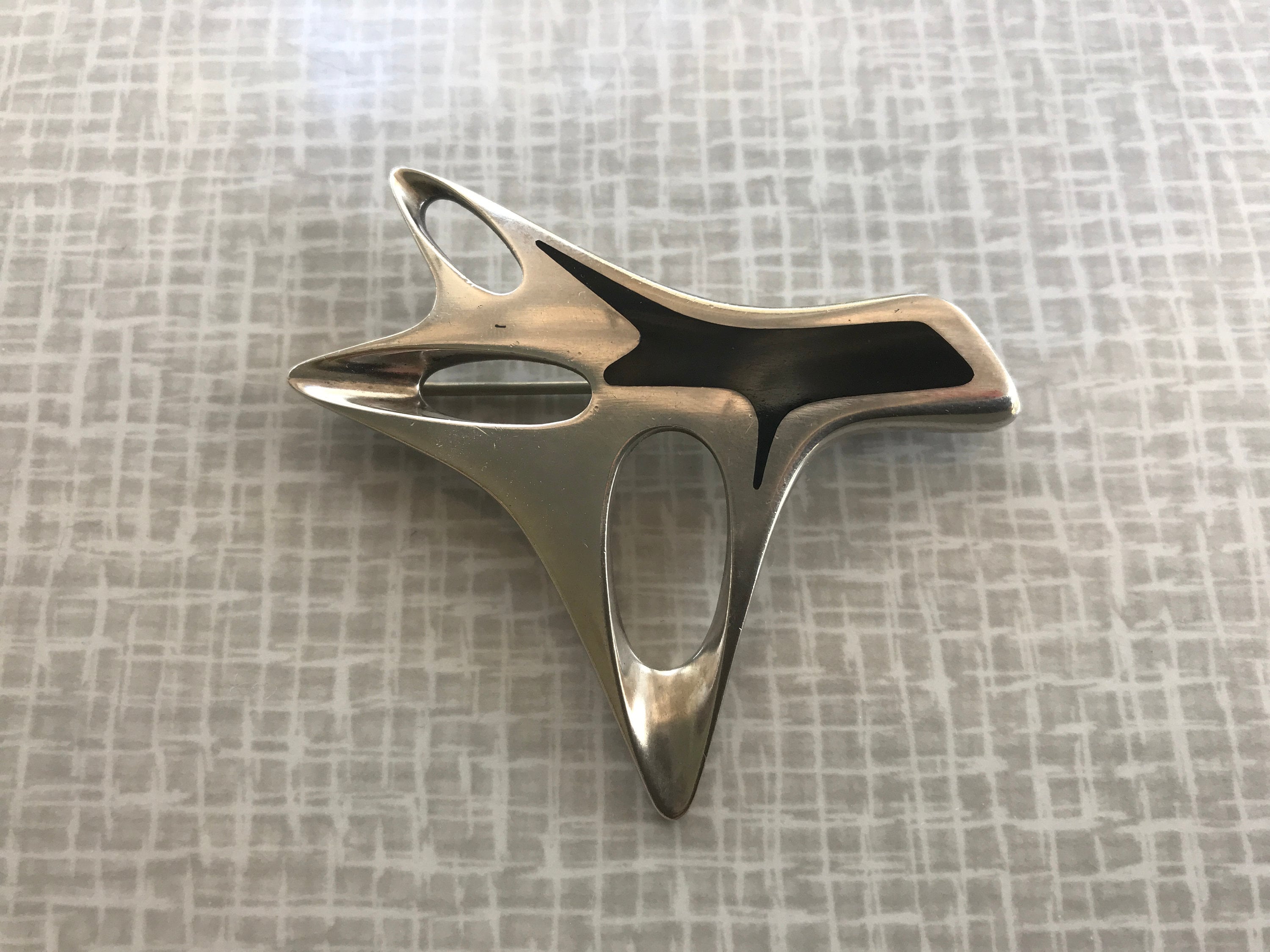 GEORG JENSEN 323 ヘニングコッペル ブローチ A258046