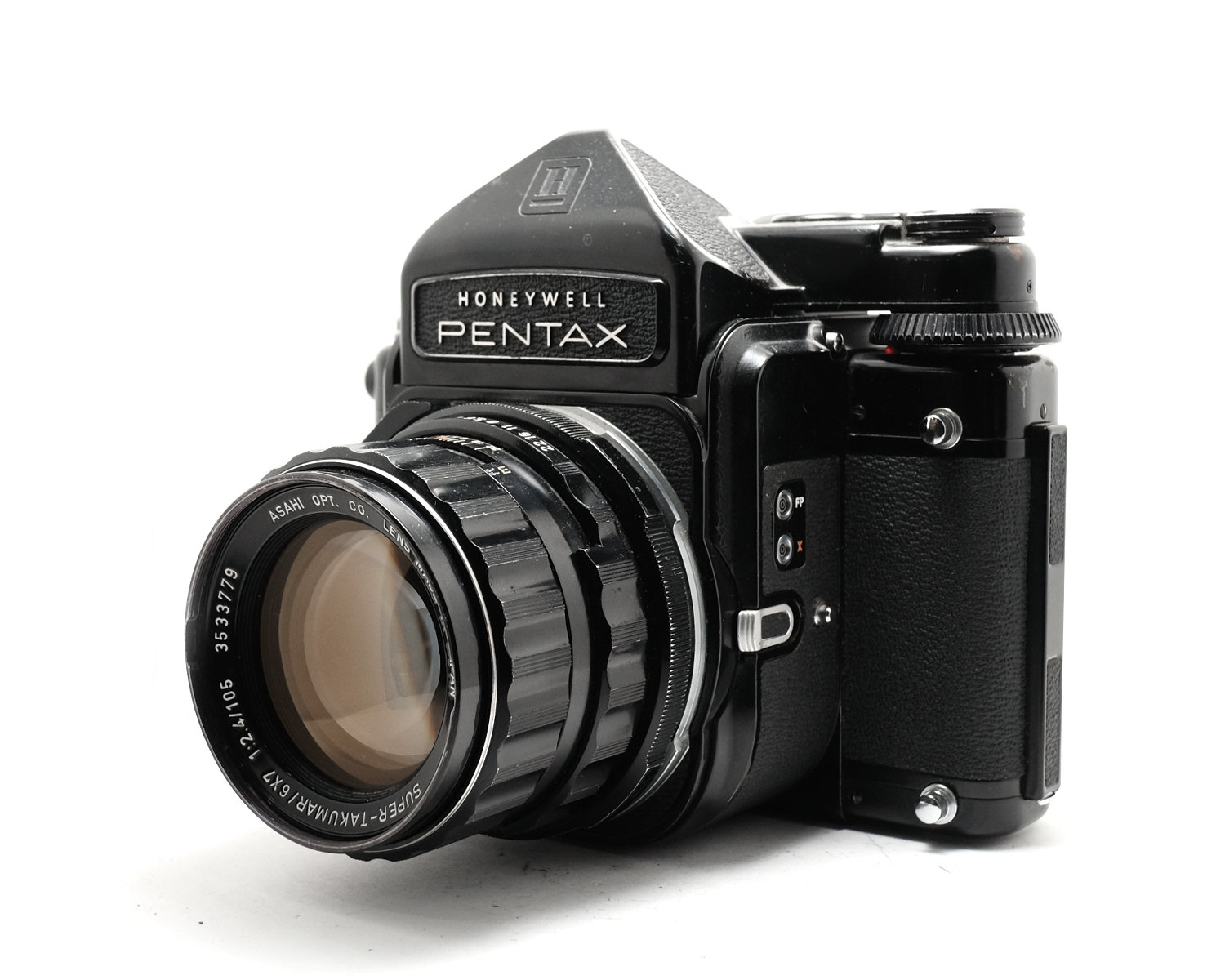 Pentax 6x7 67 - Medium Format Camera - Takumar 105mm 2.4 Lens