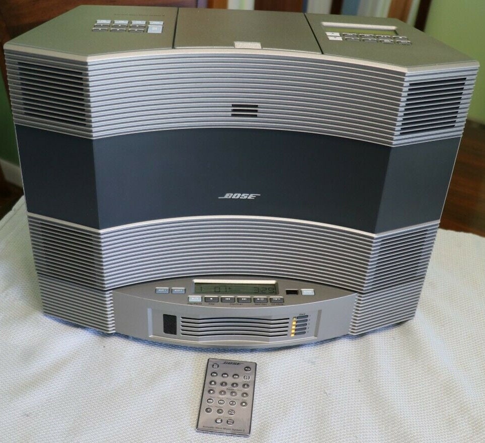 Bose Acoustic Wave Music System II W/ 5 Disc CD Changer - Titanium
