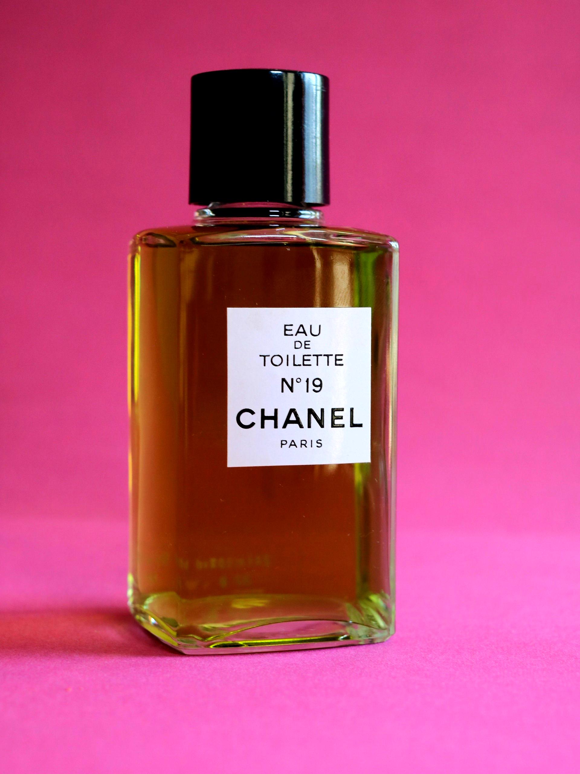Profumo Chanel Number 19 EDT anni '80 246 ml - Etsy Italia