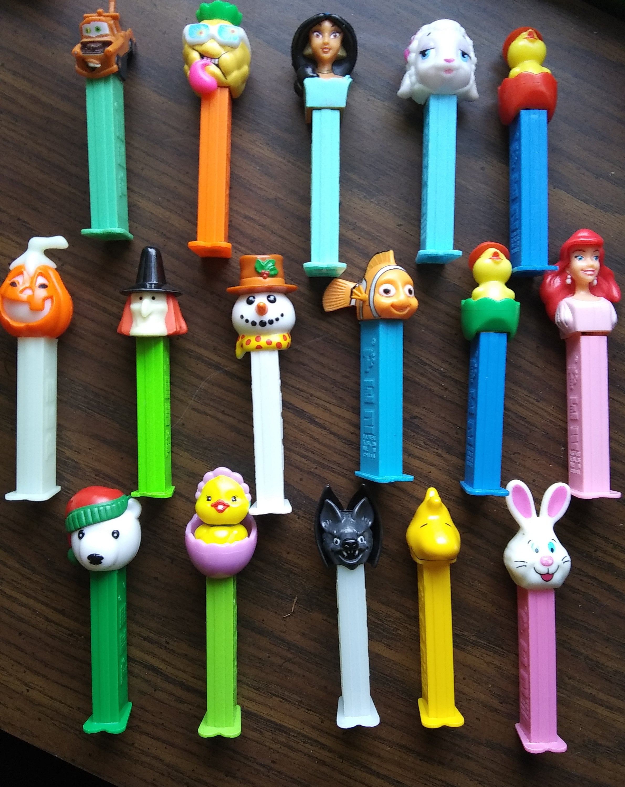 Vintage Pez Dispenser Lot - Etsy Canada