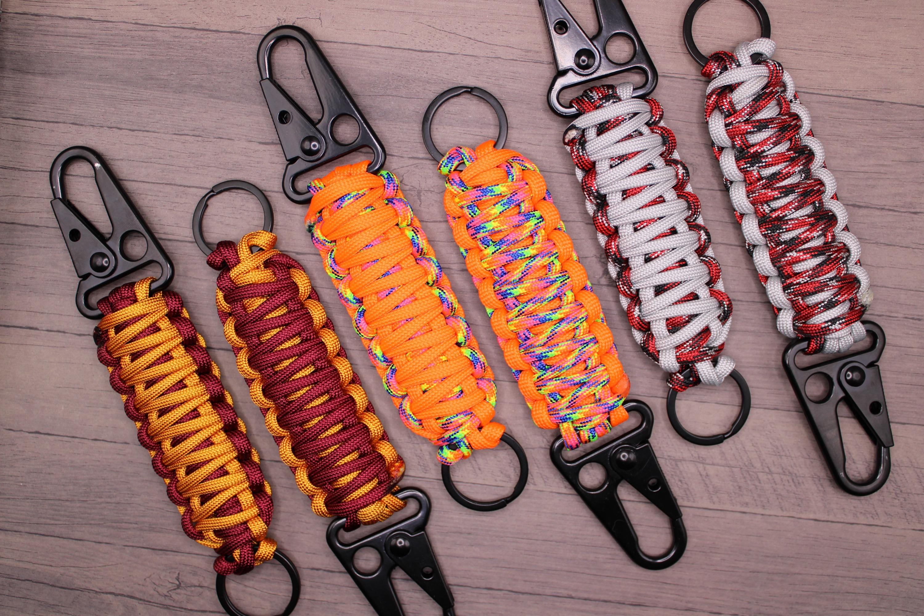 ovy deci Carabiner Macrame Keychain