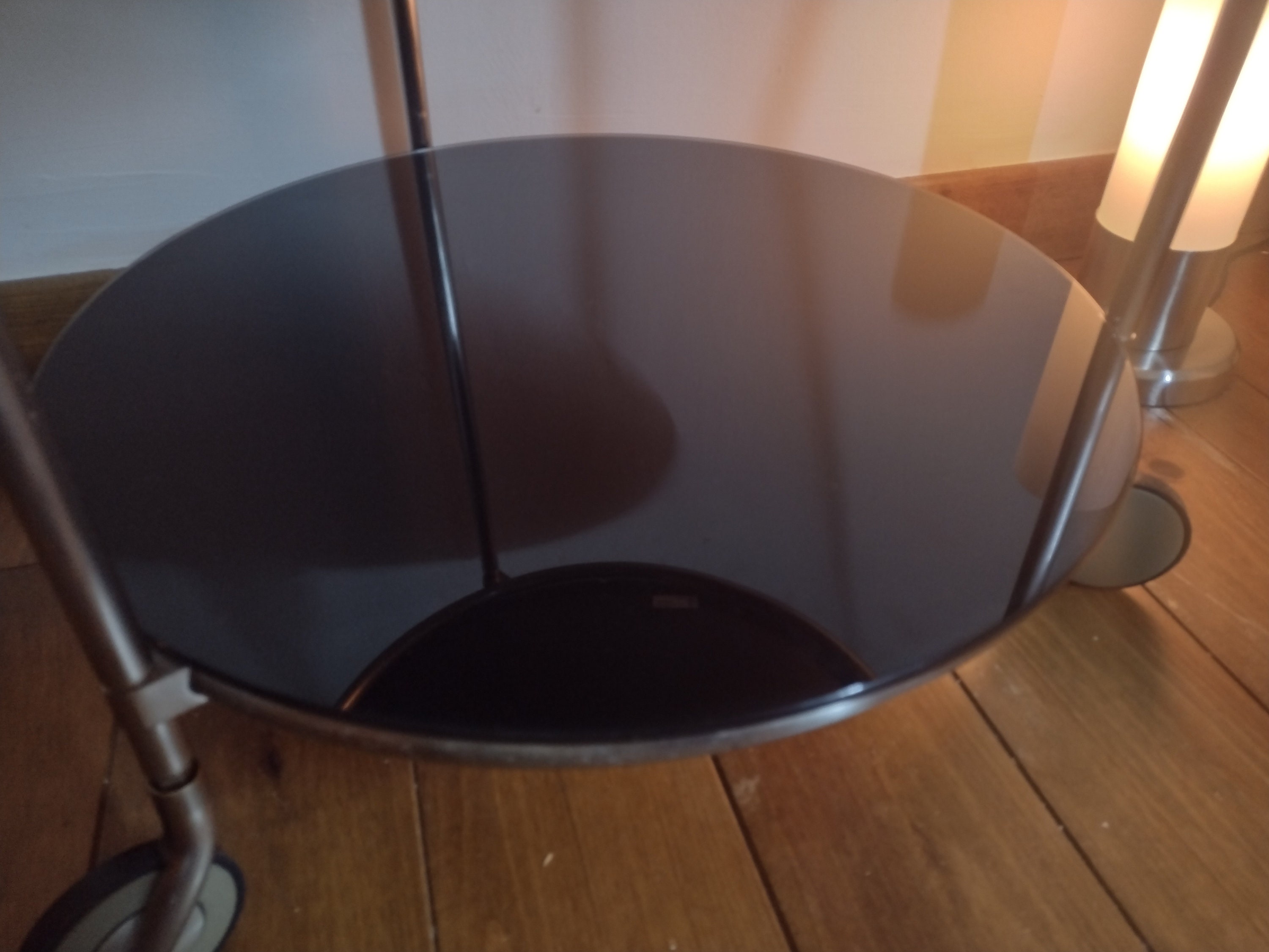 ヴィンテージIKEA STRIND BLACK ガラスと金属のローリングサイド