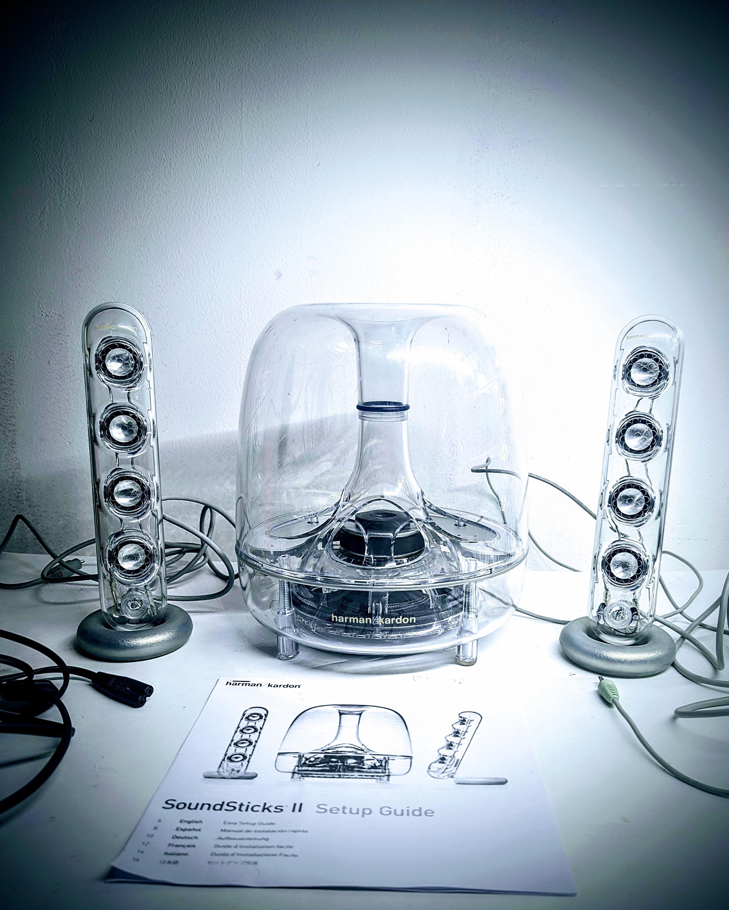 Harman/kardon Soundsticks II 2.1 Designer Audio Set! Awesome