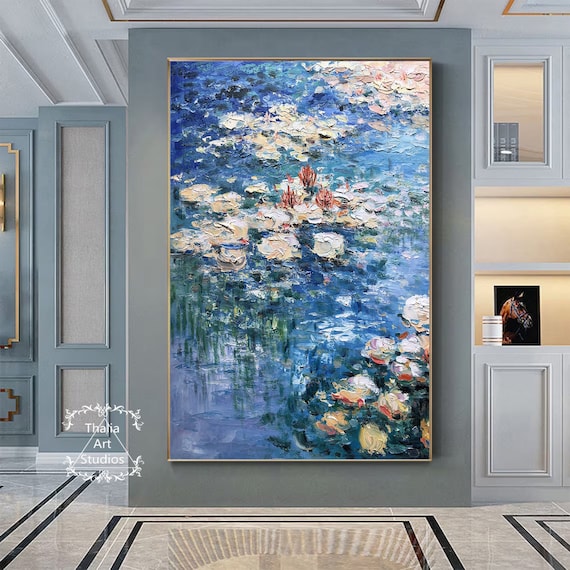 キャンバスに描かれた睡蓮の油絵 抽象的なテクスチャの絵画 蓮の池の