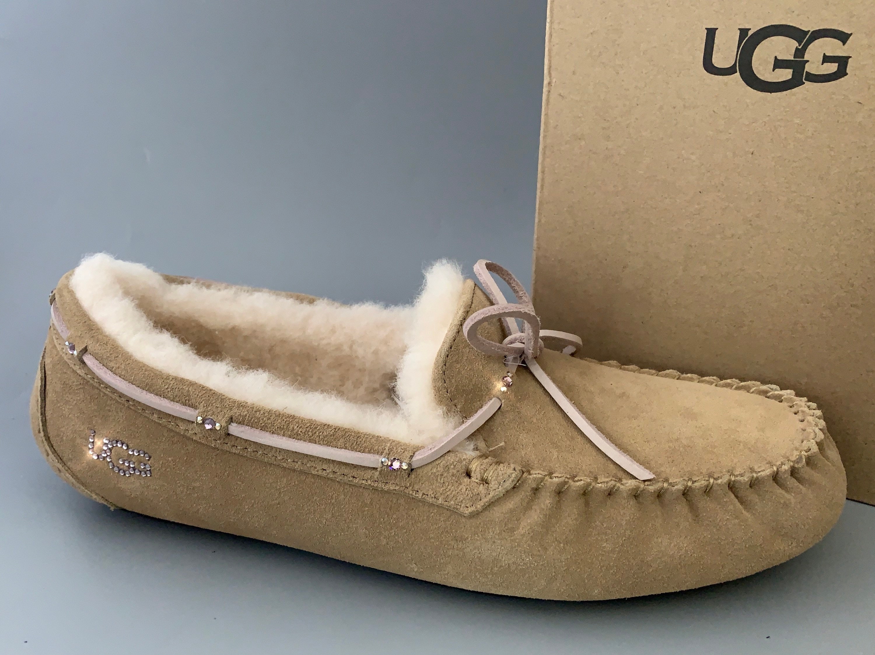 UGG Australia DAKOTA Indoor/outdoor Swarovski Crystal Embellished
