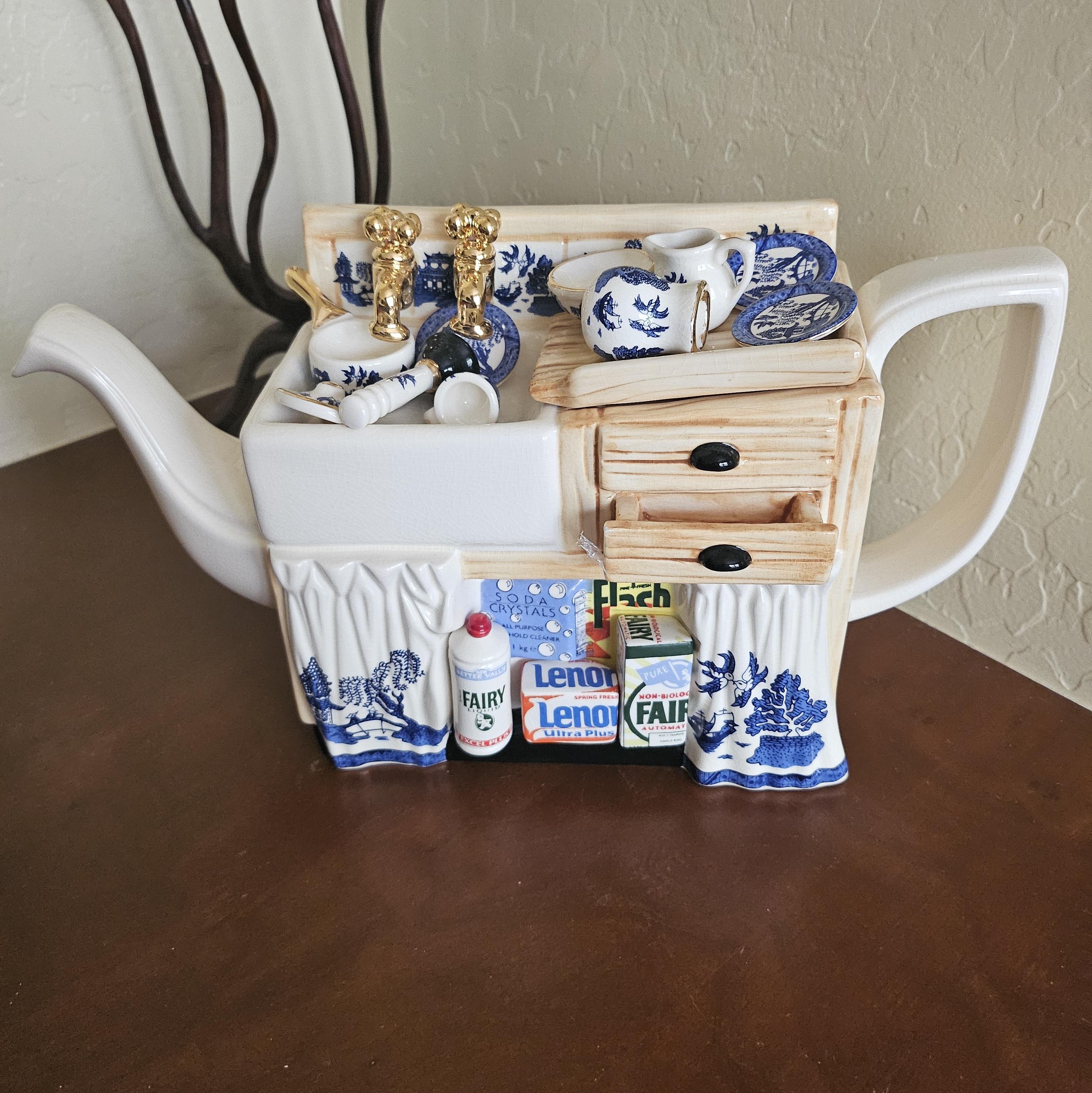 Paul Cardew Teapot - Etsy