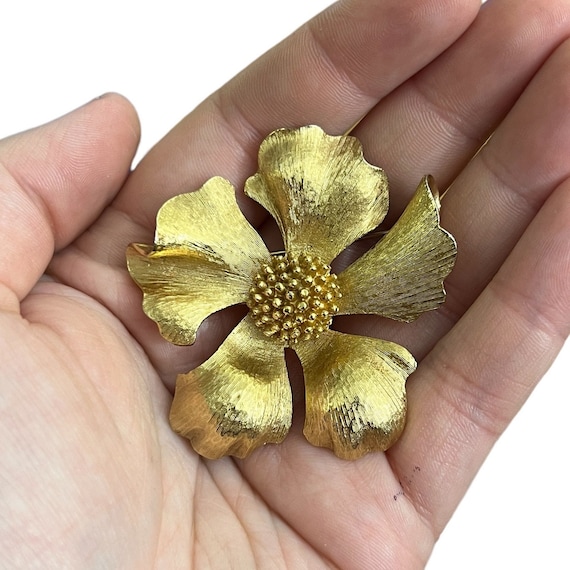 Rare Marcel Boucher Gold Flower Brooch. Vintage Boucher Flower
