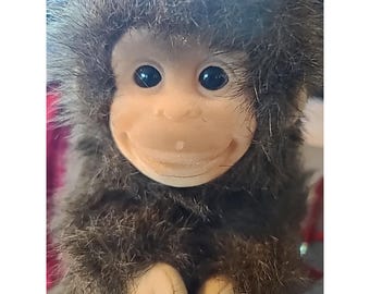 レア！HOSUNG☆ドレスを着たさるのぬいぐるみ【ヴィンテージ】【1994年