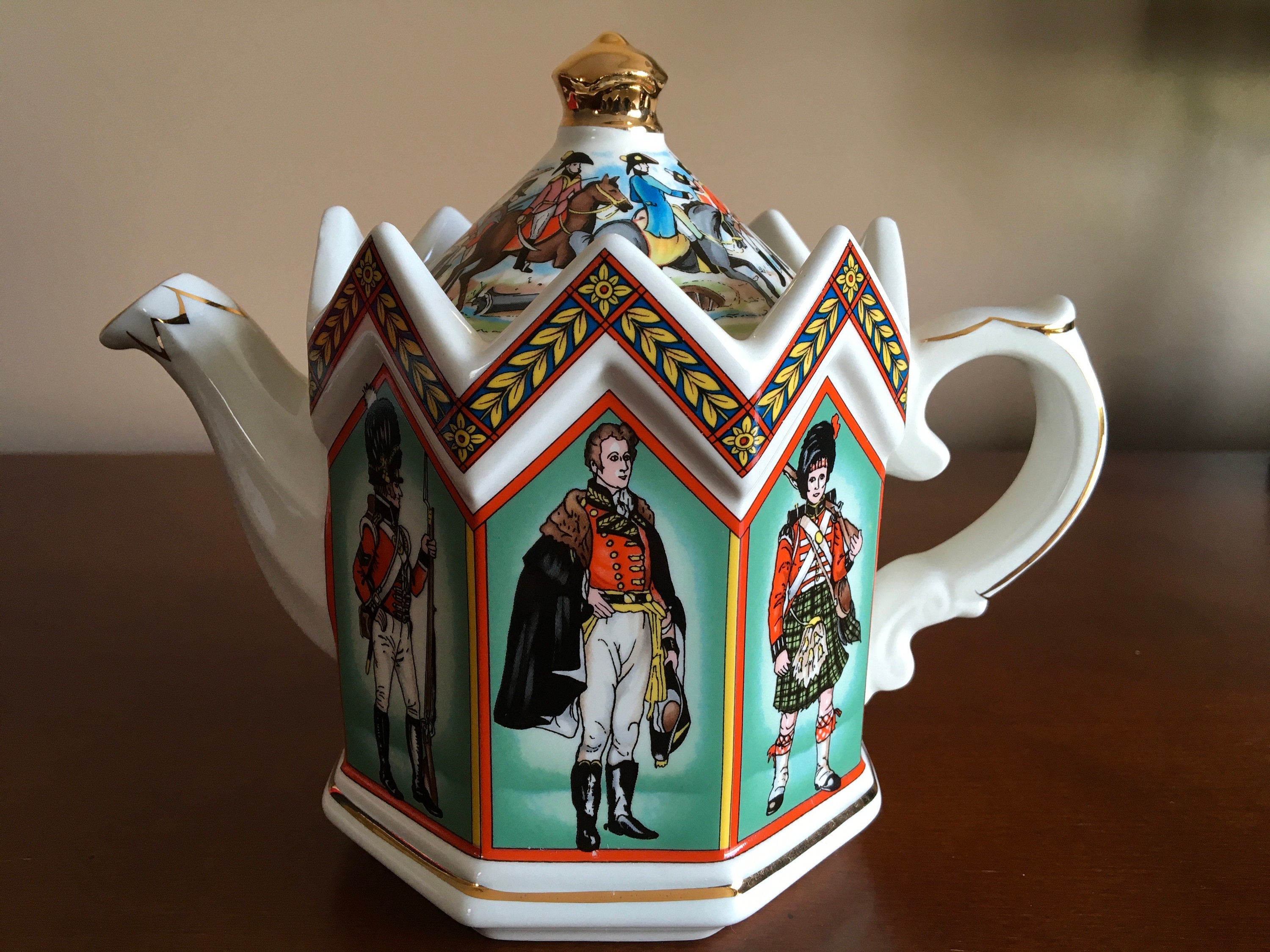 Sadler Porcelain Two Cup Teapot the Duke of Wellington and