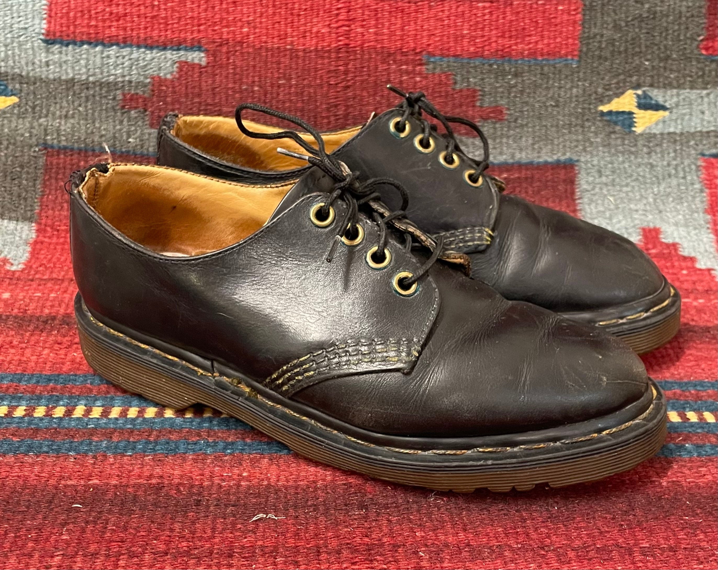 Vintage Original 1990's Dr. Martens Made in England Classic Smooth