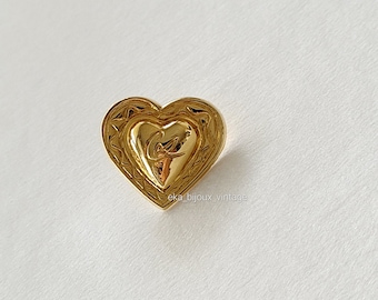 イヴ・サンローラン - ヴィンテージ レッド ハート ブローチ - Etsy 日本