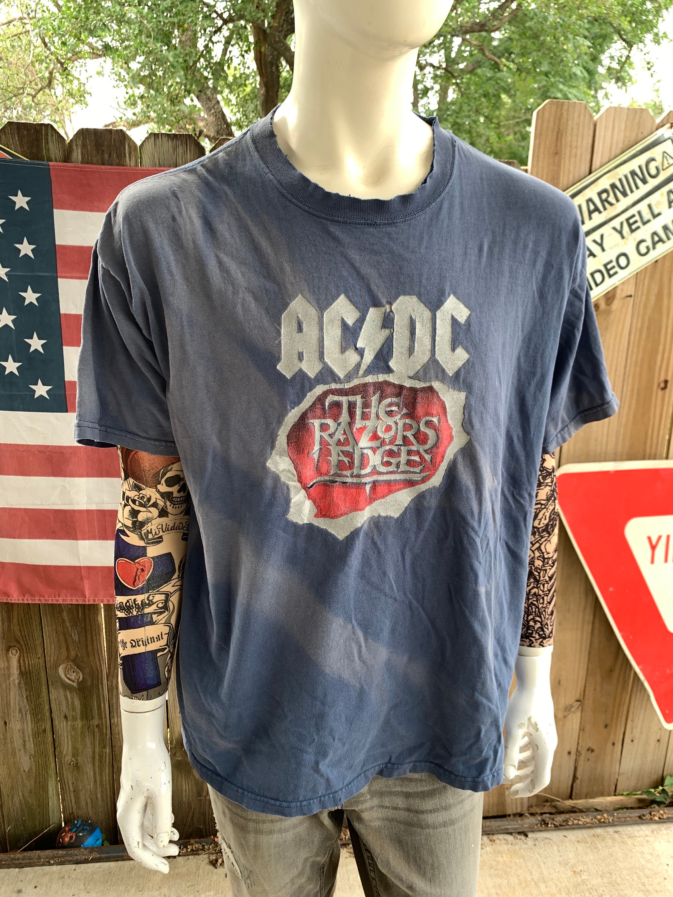 Vintage 90s Ac/dc the Razors Edge Tour Distressed T-shirt Size XL