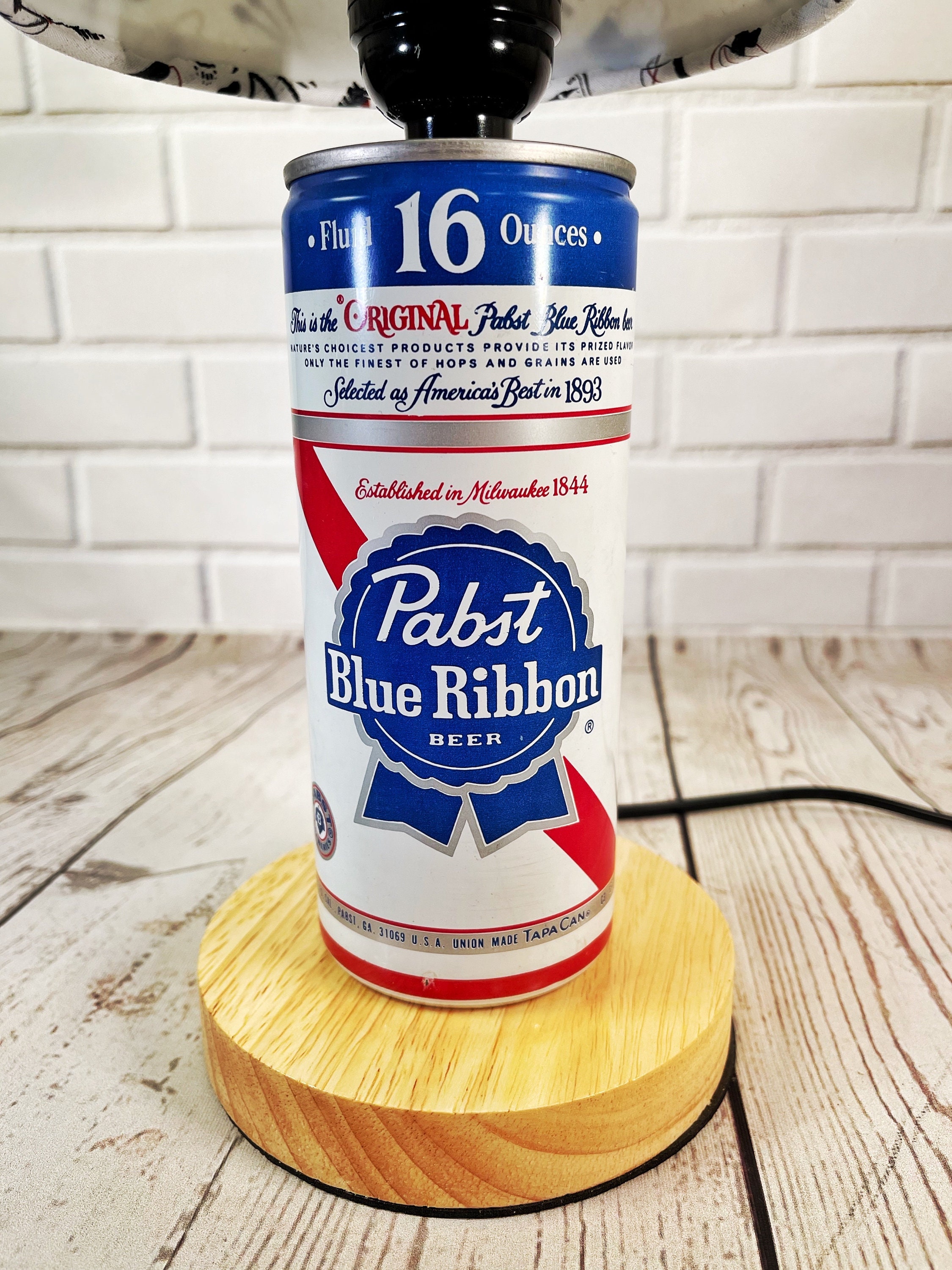 Classic Pabst Blue Ribbon (PBR) Beer Can Lamp. Hipster Style! - Etsy