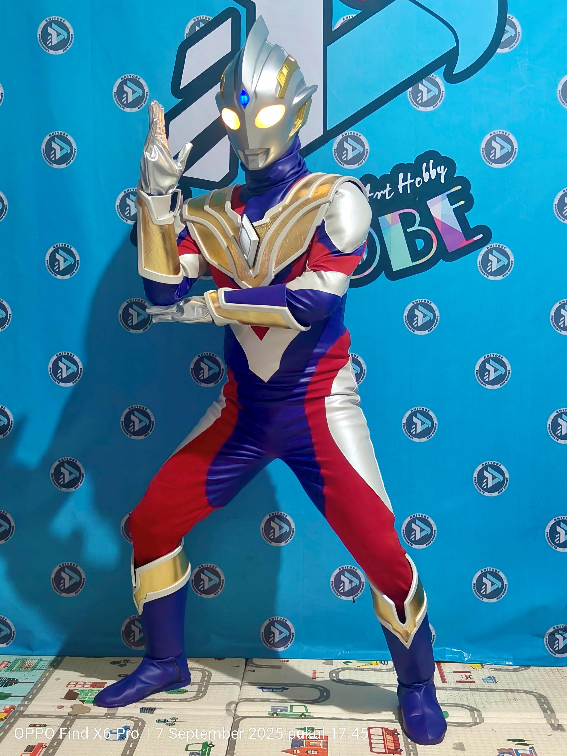 ウルトラマンティガ＆トリガーのコスプレ用コスチューム - Etsy 日本