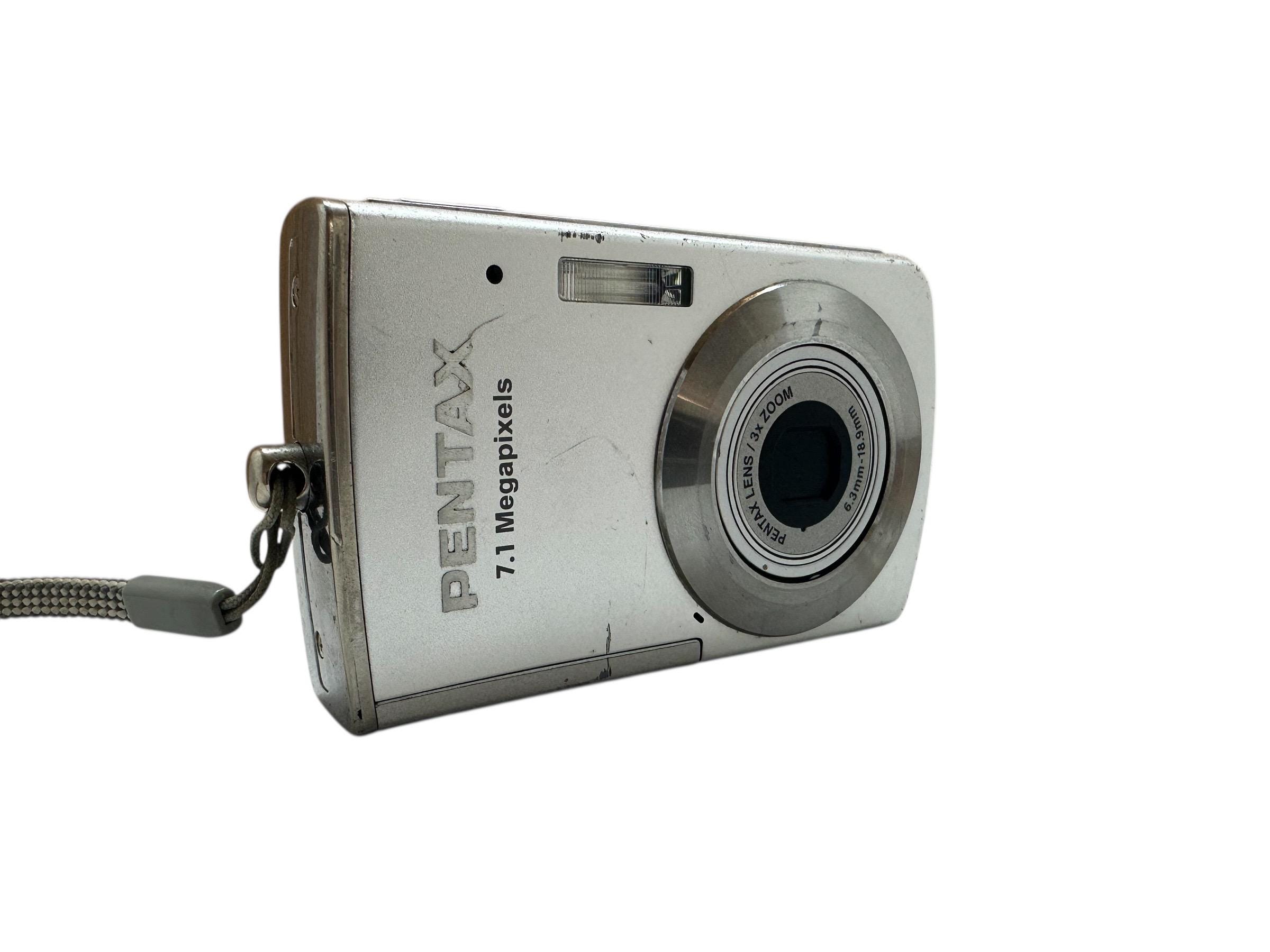 Pentax Optio M30 Digital Camera 7.1 MP 3X Optical Zoom Compact +