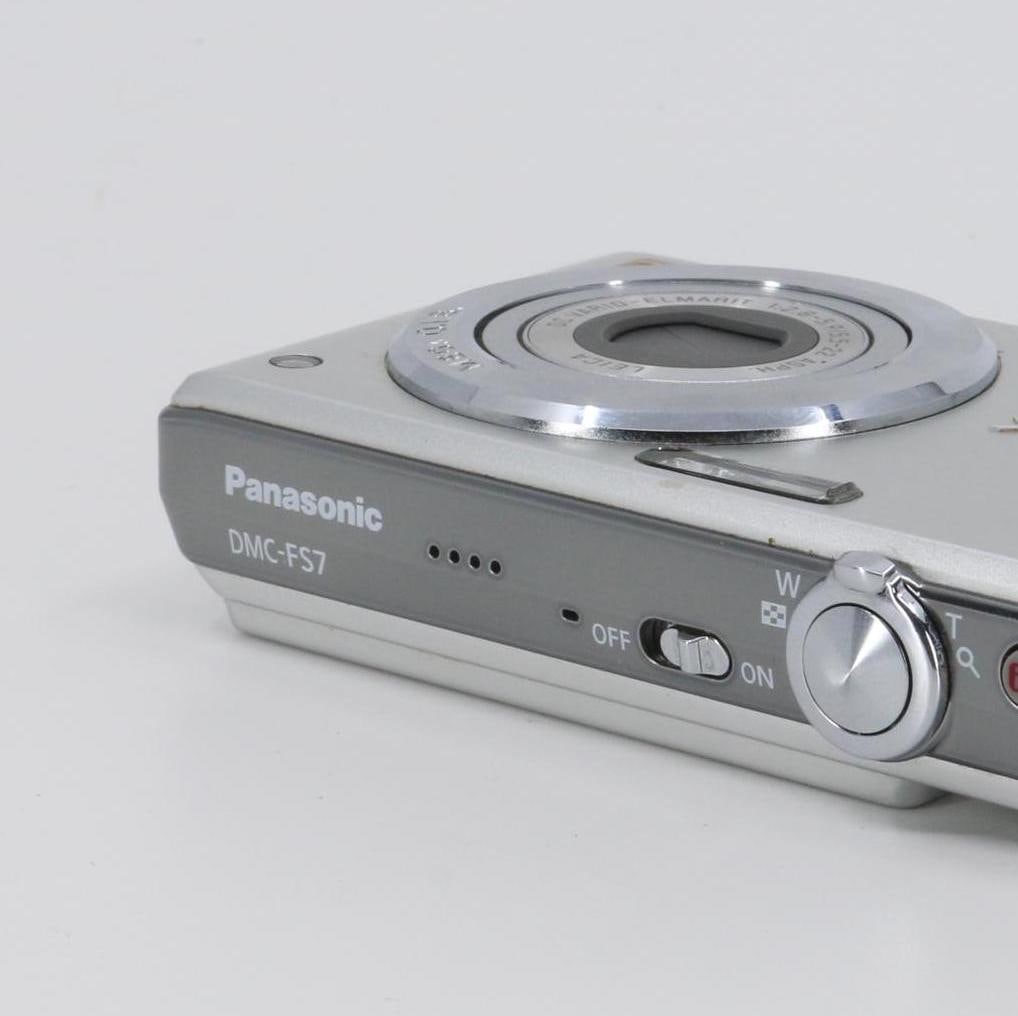 MINT Panasonic Lumix DMC-FS7 Leica Digital Camera Set (american