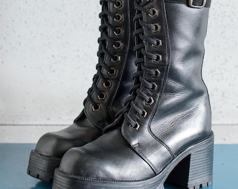 Vintage Y2K Nobox Platform Brown Black Cyber Goth Rave Ankle Laces