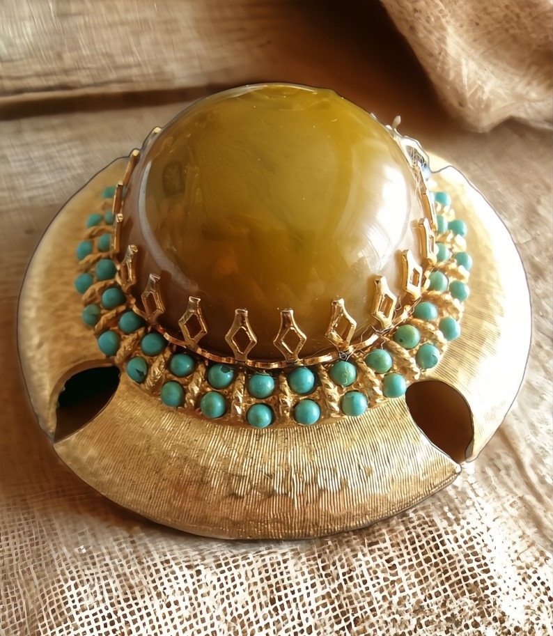 Cadoro Brooch - Etsy