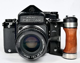 Pentax 6x7 67 - Medium Format Camera - Takumar 105mm 2.4 Lens