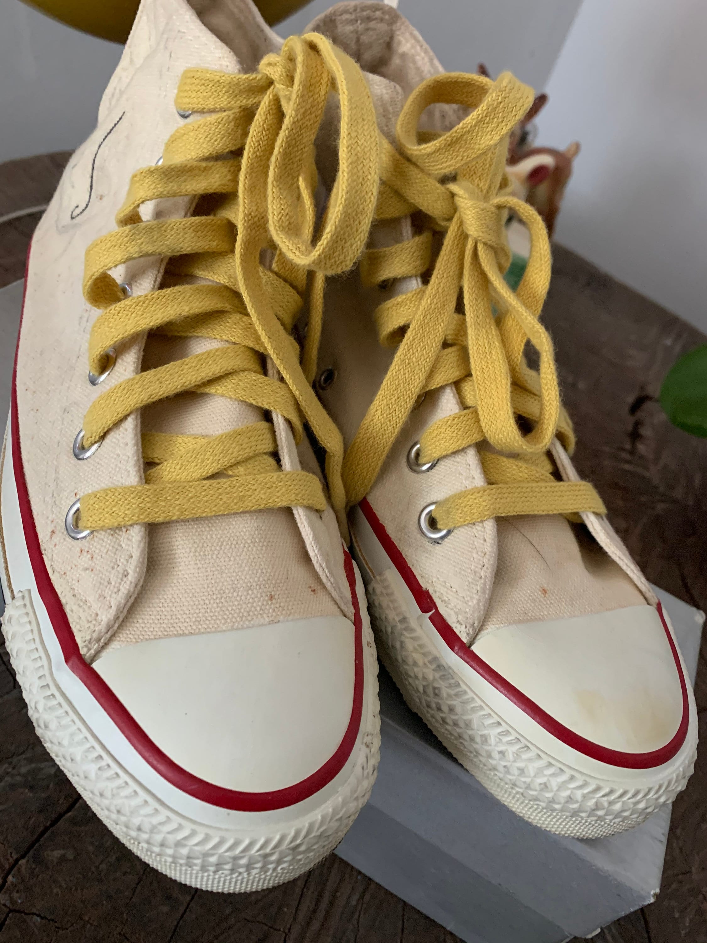 Vintage 1980's - 1990's Converse All Star Chuck Taylor USA Hi-tops