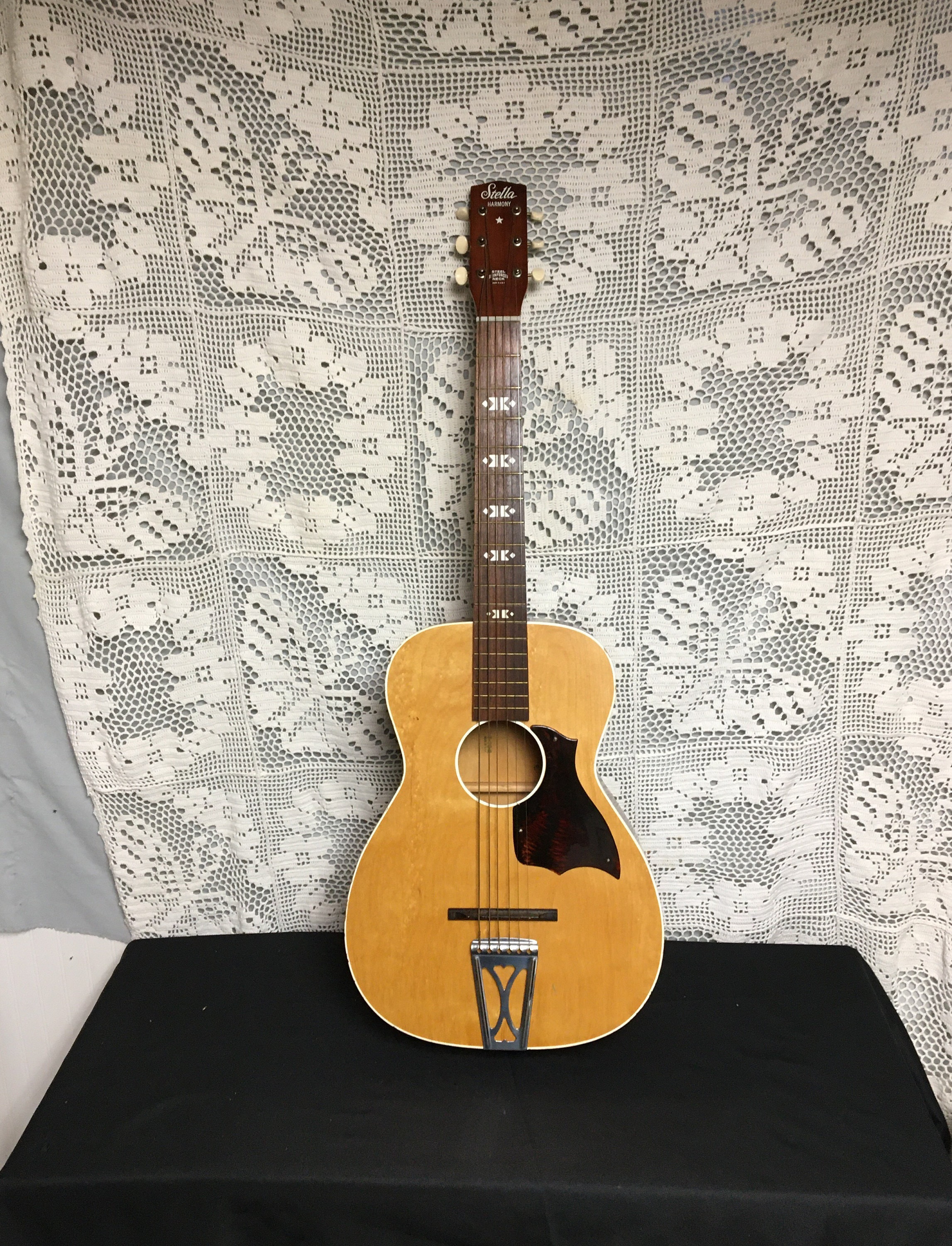 1960's Harmony Stella Acoustic Parlor Guitar, F70-m H927 3/4 Size