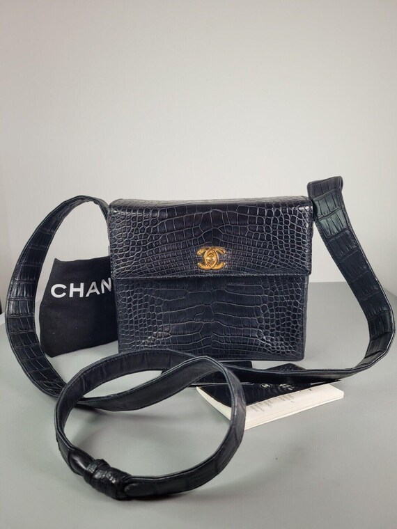 Vintage Chanel Black Leather Shoulder Bag | 70s Flap Purse - Etsy