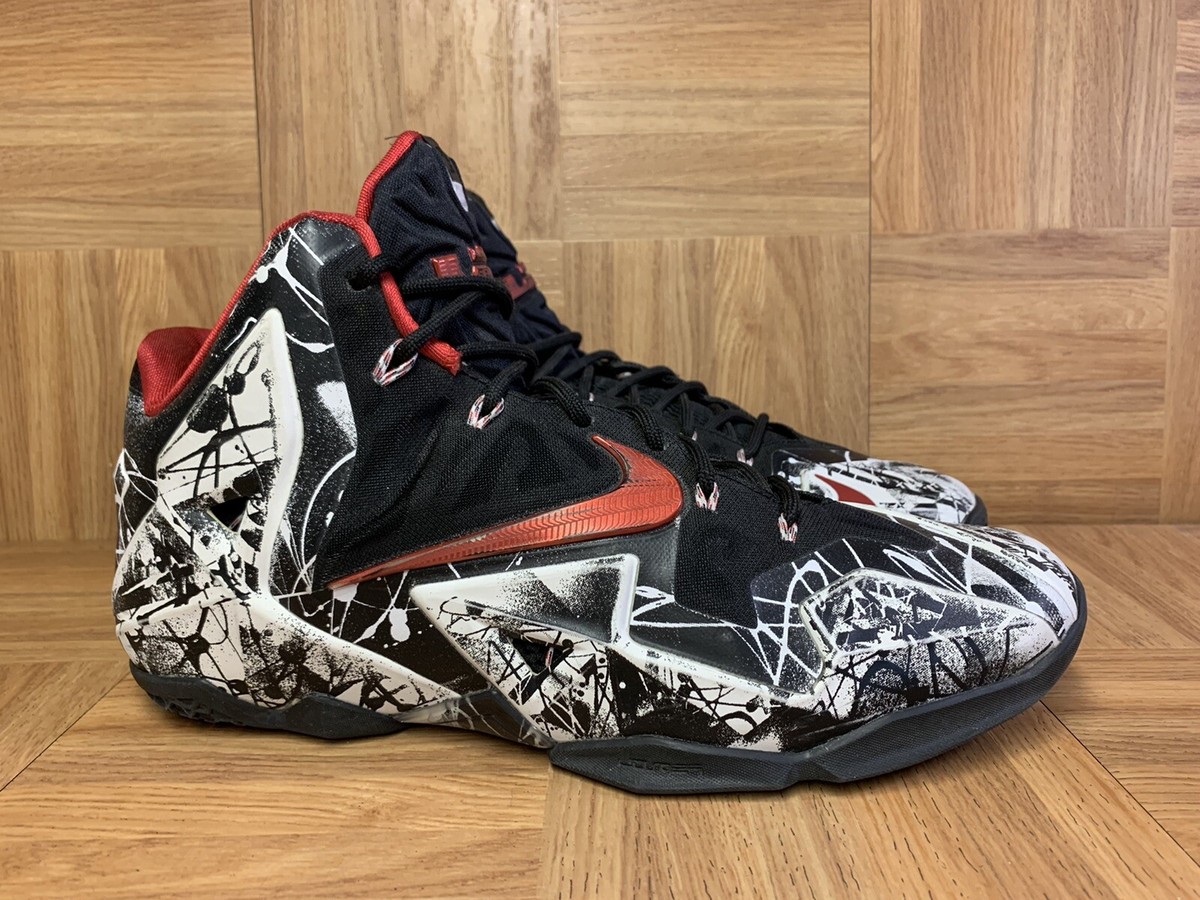 RARE🔥 Nike LeBron XI 11 Graffiti Multicolored Red Sz 11 616175