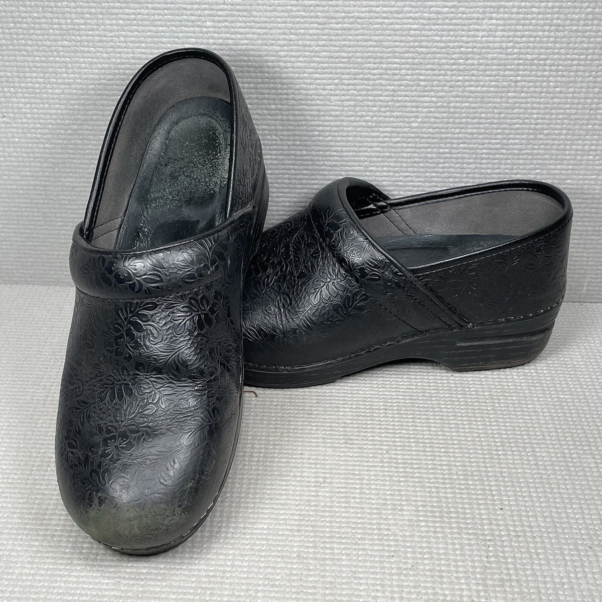 Dansko Black Floral Tooled Leather Clogs Shoes Size 39 | eBay