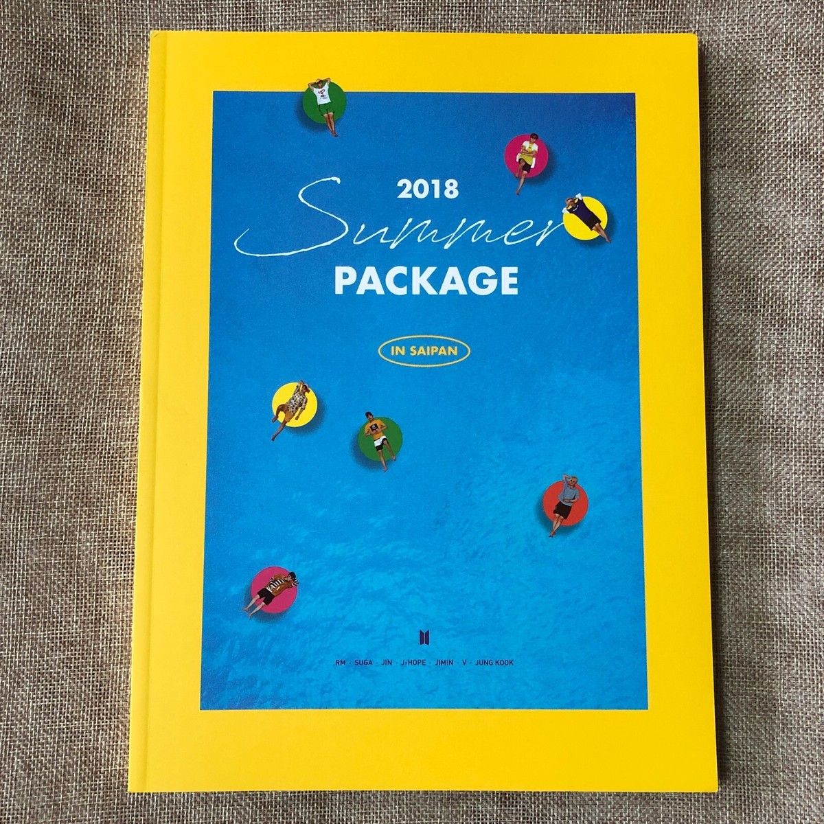 BTS GROUP [2018 Summer Package Saipan] Official Photobook + DVD