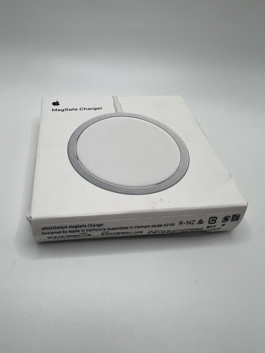Apple MagSafe Charger Wireless Fast Charging MHXH3AM/A A2140