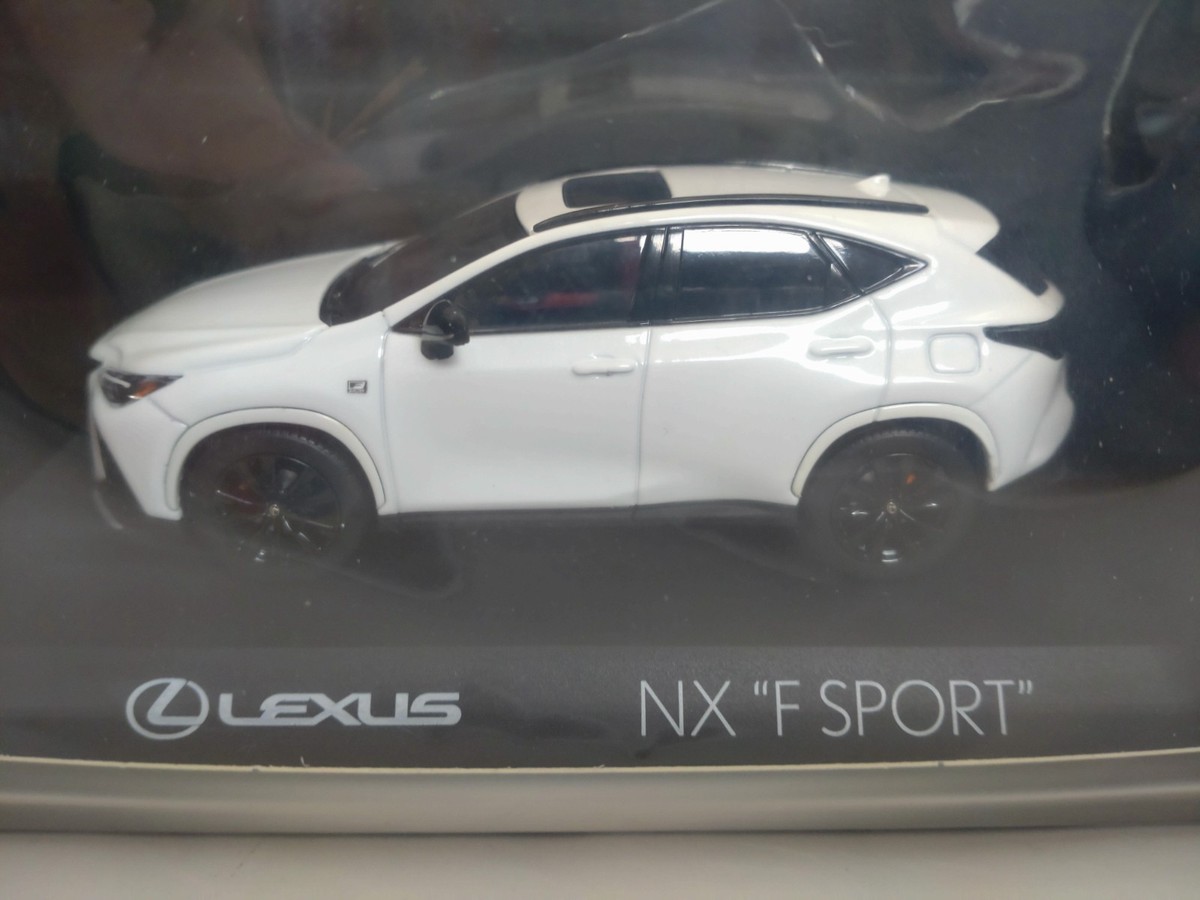 1/43 Lexus NX350h F SPORT White Kyosho Dealer Exclusive Model RHD