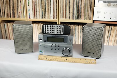 Panasonic PM-03 CD/ AM/FM Stereo System with Realistic Minimus 7