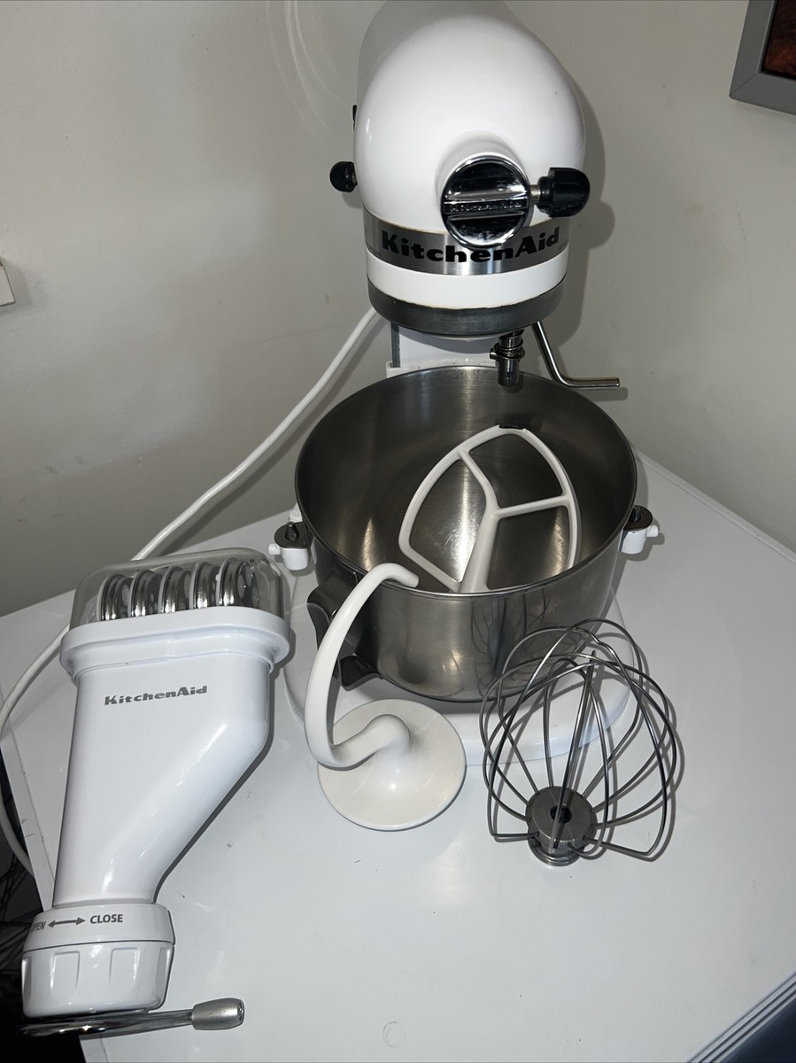 KitchenAid K5SS White Heavy Duty 5qt Lift Stand Mixer 3 Attch+Bowl