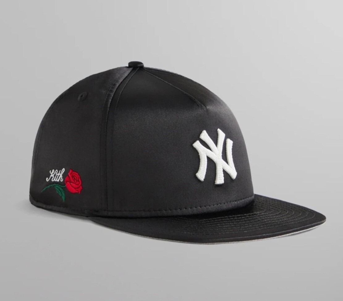 Kith New Era NY Yankees Satin 9FIFTY A-Frame SnapBack Black Hat