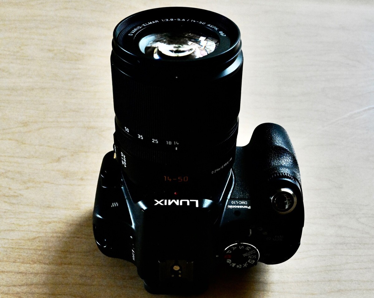Panasonic Lumix L10 with 14-50mm f3.8-5.6 Leica VarioElmar ASPH