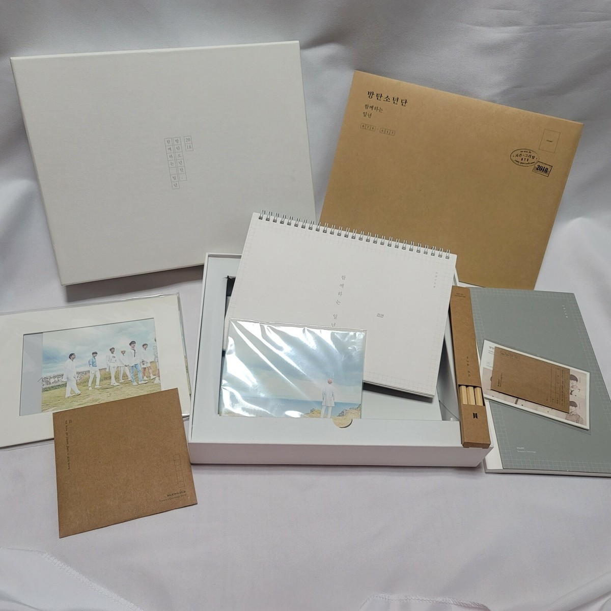 BTS 2018 SEASON'S GREETING KOREA EDITION BRAND NEW SEALED and open