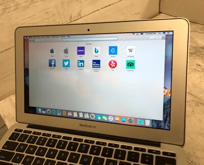 Apple MacBook Air 11-Inch Mid 2011 i5 1.6GHz 4GB RAM 60GB HDD